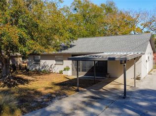 220 E Lawson Dr, Auburndale, FL 33823