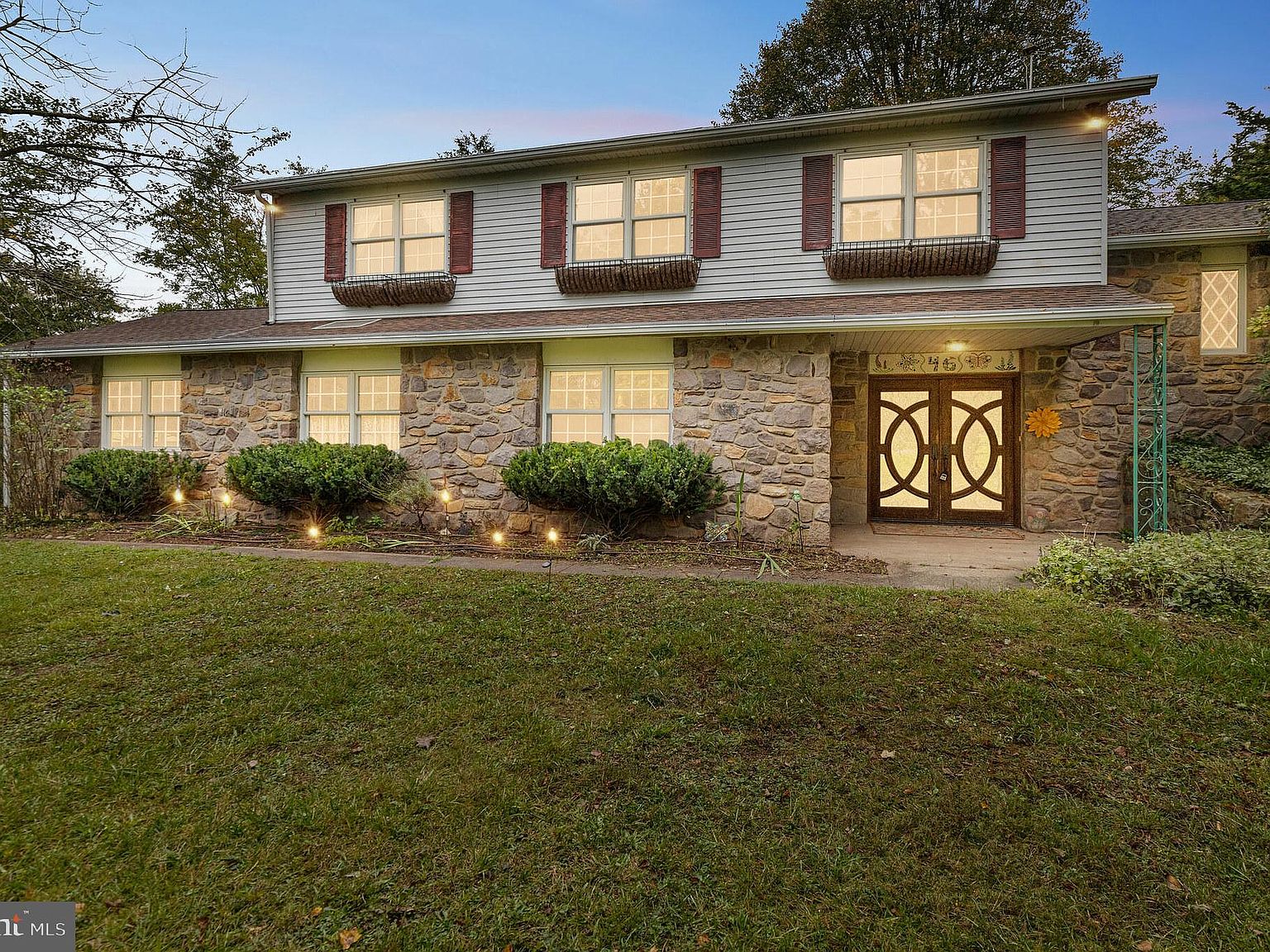 46 Sunset Dr, Ottsville, PA 18942 | Zillow