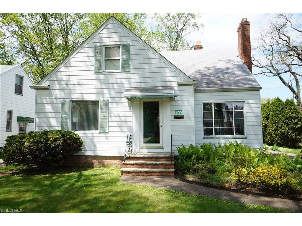 5195 Lynd Ave photo 1