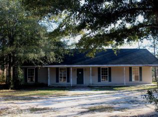 4296 Leisure Lakes Dr, Chipley, FL 32428