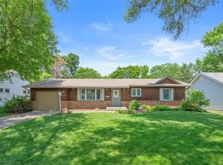 8506 W 92nd Ter, Overland Park, KS 66212