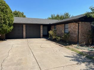 2317 NW 76th St, Lawton, OK 73505