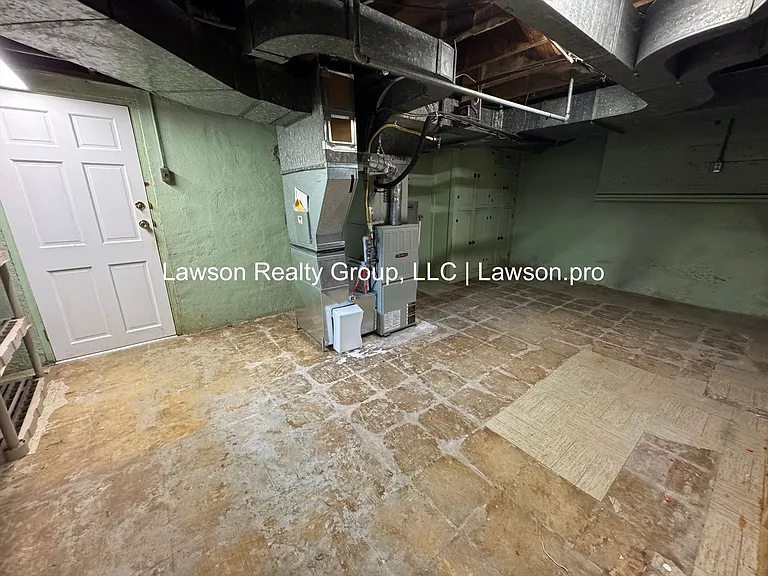 2425 Fairway Dr SW — Photo 29