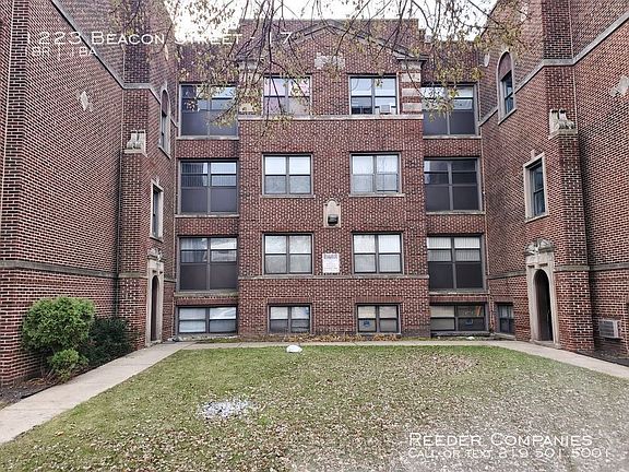 2nd image of 1223 Beacon St APT 17