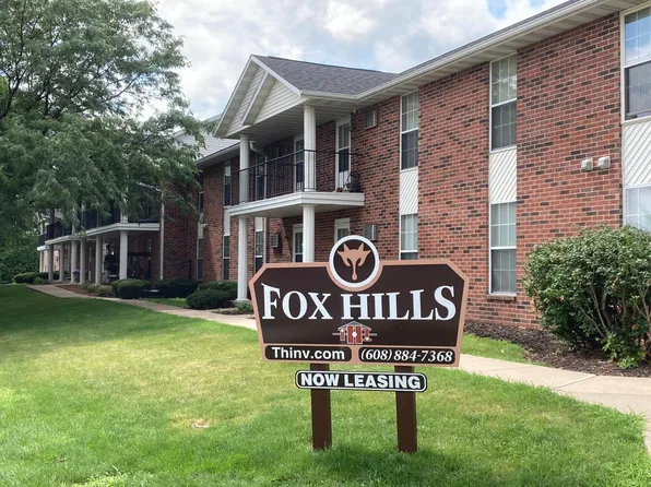 Fox Hills, 4327 Woodcrest Dr Unit 102B, Janesville, WI 53546