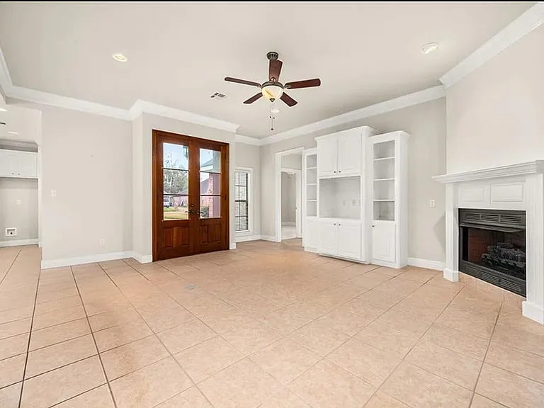 6004 Pepper Tree Dr — Photo 7