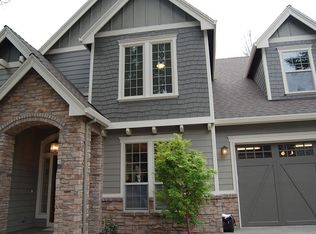 9895 SW 25th Ave, Portland, OR 97219