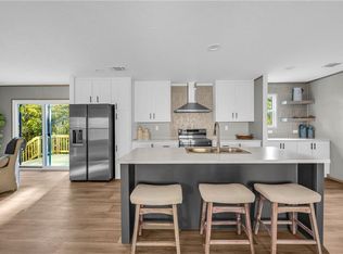 946 Essic Rd, Ball Ground, GA 30107