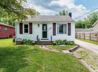 320 14th Ave E, Milan, IL 61264