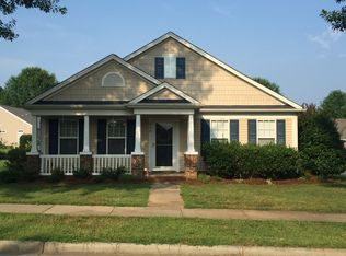 118 Parkview Ln, Bermuda Run, NC 27006