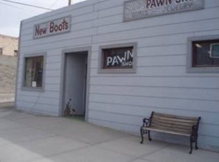 109 4th St, Rawlins, WY 82301