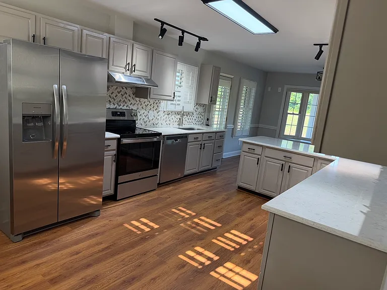 9314 Sawyer Rd — Photo 5