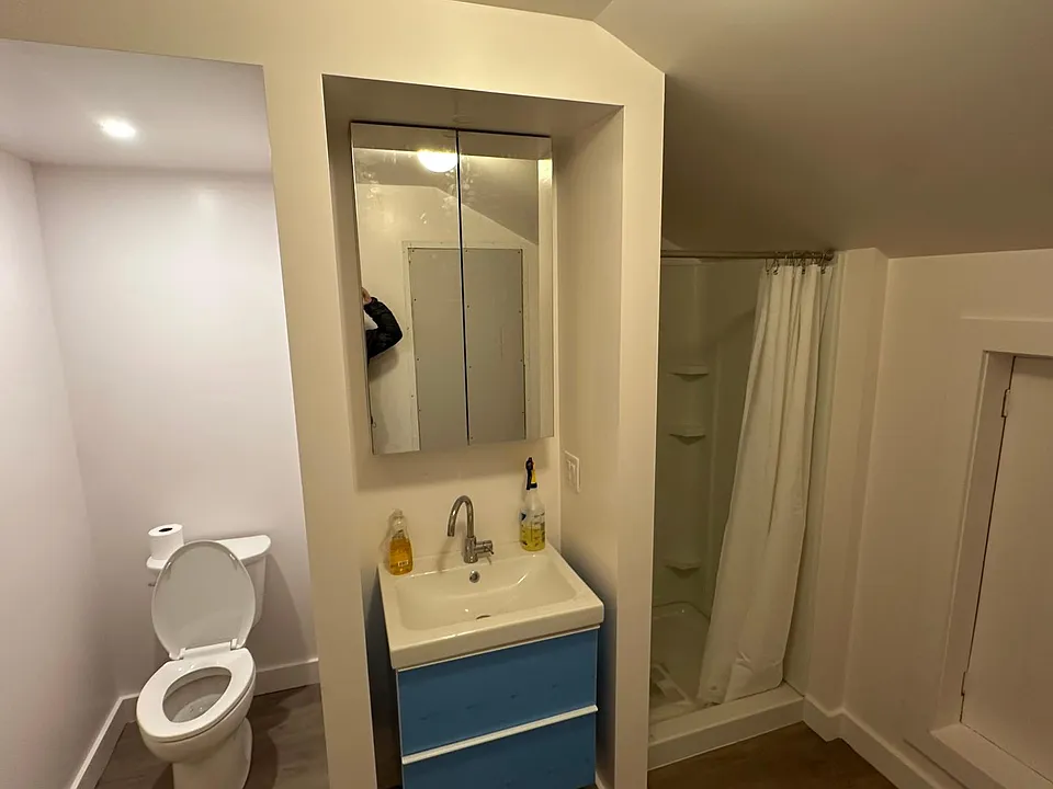 Bathroom 2
