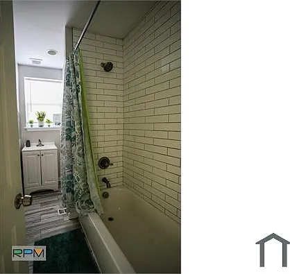 2511 E Madison St — Photo 25