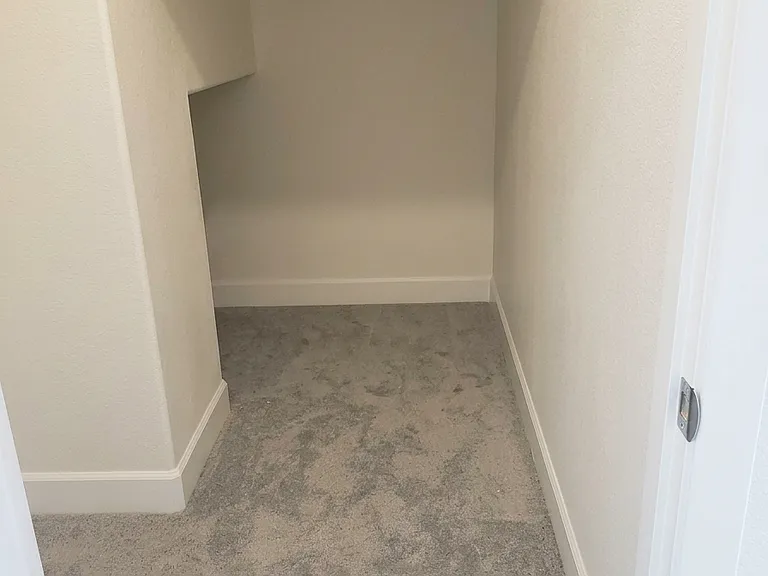 harry potter closet under the stairs