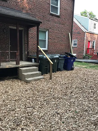 7 bed, 3100 sqft, $9,300 — Photo 3