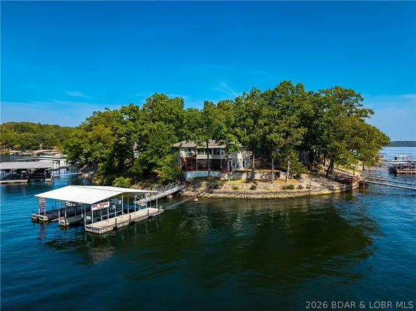 1040 Four Waters Dr, Sunrise Beach, MO 65079