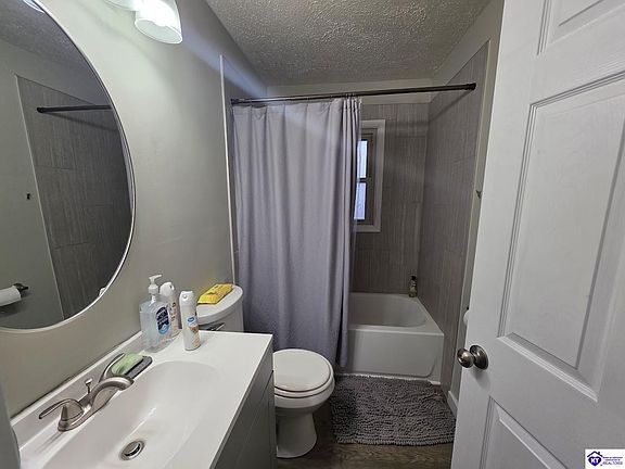 5th image of 206 Browns Ct