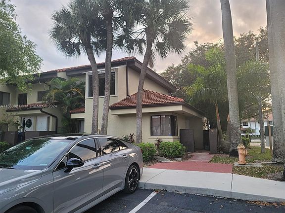 5th image of 9673 SW 138th Ave #Qdr1