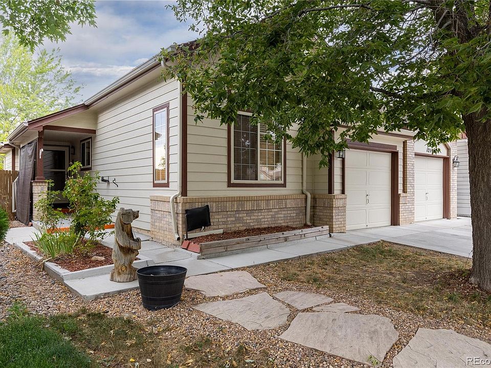 1st image of 12181 Applewood Court