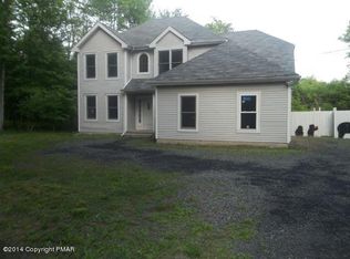 797 Minsi Trl E, Long Pond, PA