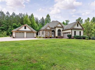 113 Bridge Ln, Tryon, NC 28782