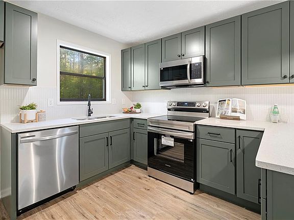 2nd image of 6455 Mill Crossing Ct