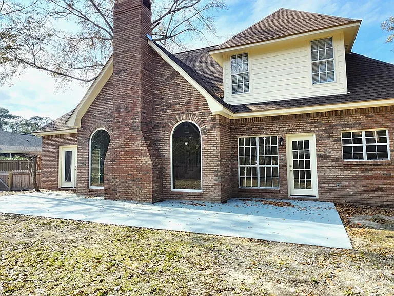 3829 Versailles Ct — Photo 25