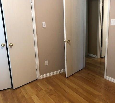 3rd image of 212 Ash Dr