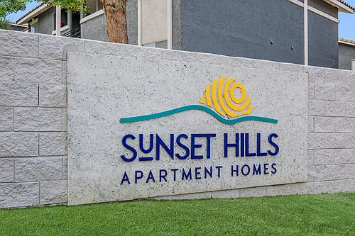 Sunset Hills Photo 1