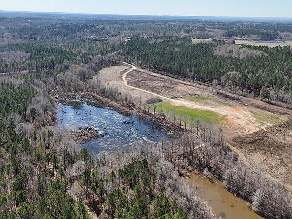 5th image of 560 Jones River Rd