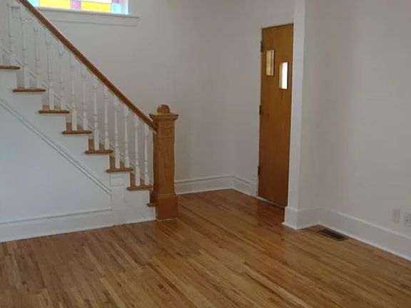 2nd image of 1022 Cranford Pl