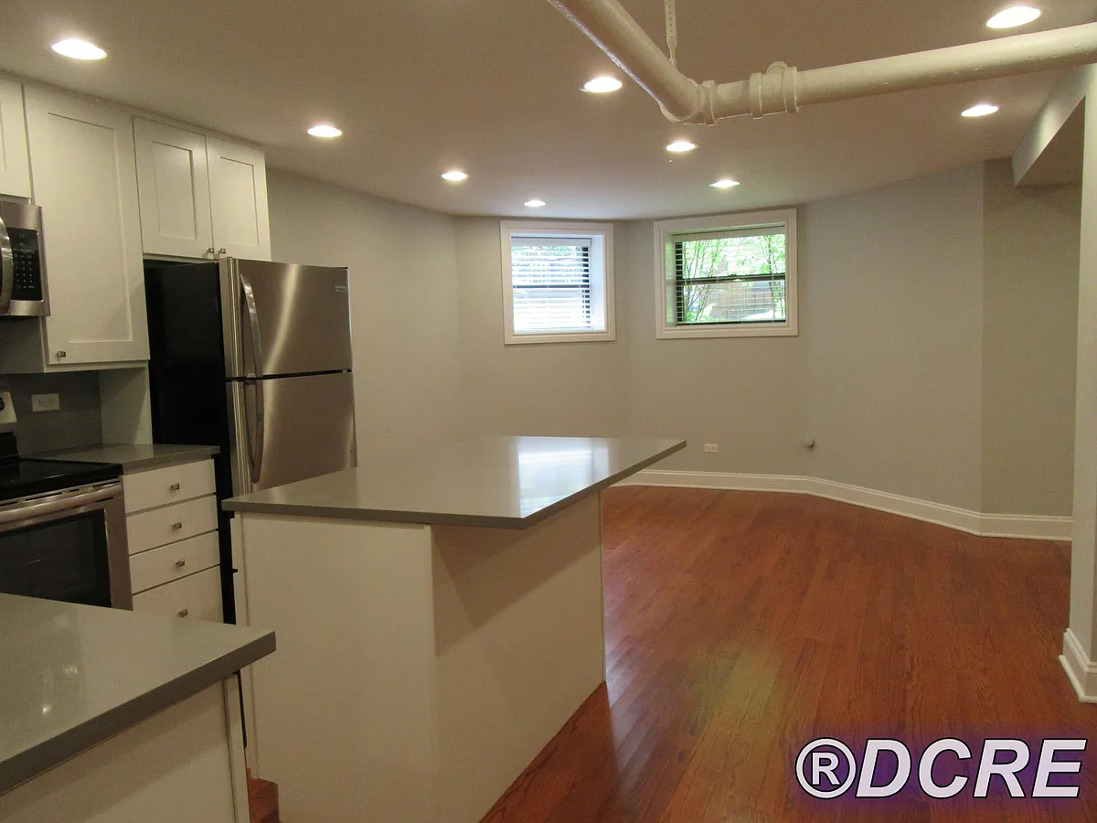 Building Photo - 5241 N Winthrop Ave #G