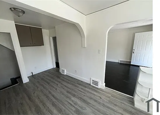 9583 Archdale St — Photo 37