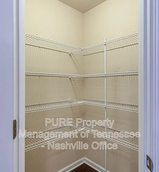 1251 Riverbrook Dr — Photo 8