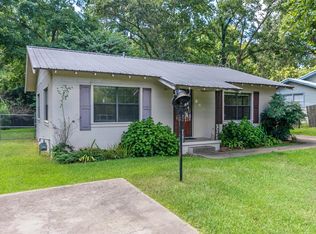 132 N Barron St, Rusk, TX 75785