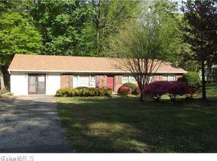 331 Macy Grove Rd, Kernersville, NC 27284