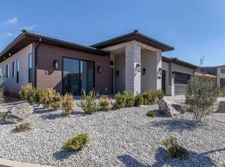 2086 Grand Teton Rd, Hurricane, UT 84737