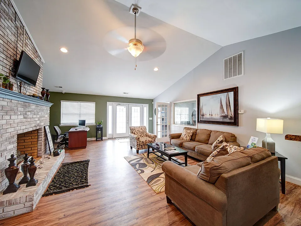 Forest Ridge Apartments