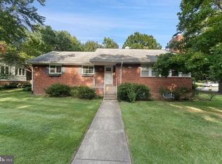6801 Wells Pkwy, Hyattsville, MD 20782