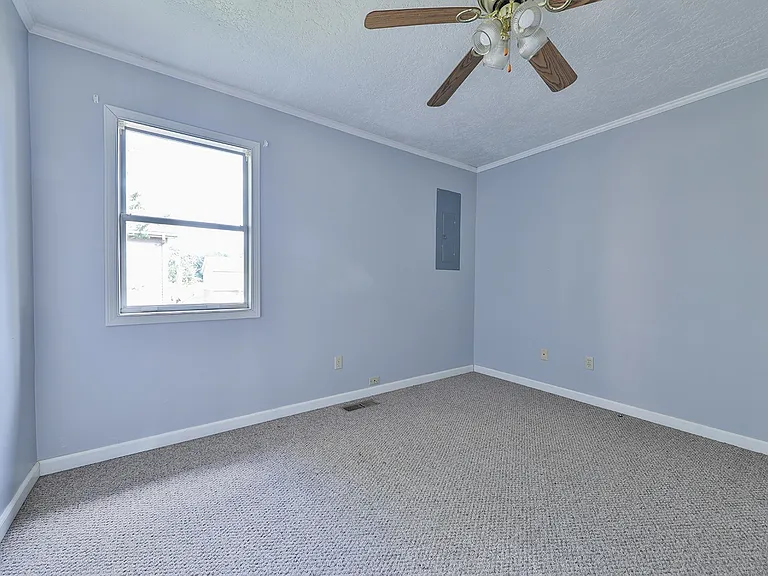 579 Baker Rd — Photo 8
