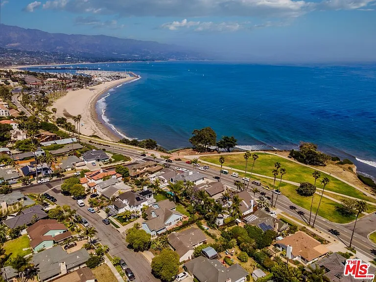 1214 Shoreline Dr — Photo 14