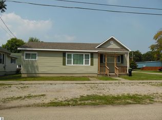 815 E State St, East Tawas, MI