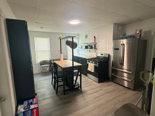 25 Wyman St, Worcester, MA