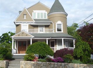 231 King St, Port Chester, NY 10573