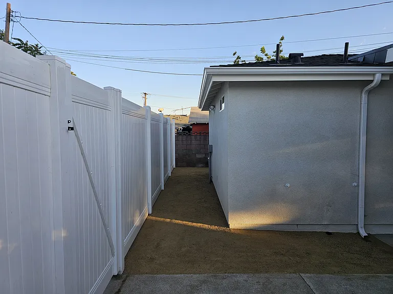 Sideyard