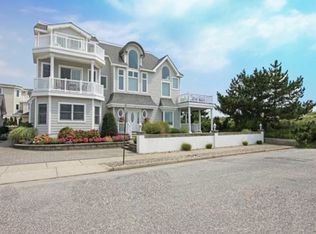 95 E 13th St, Avalon, NJ 08202
