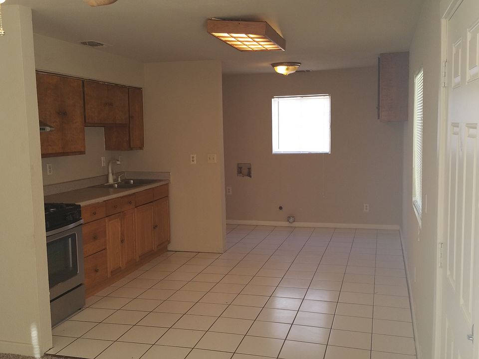 1st image of 615 Plaza Ave