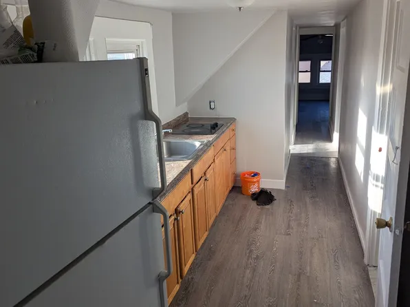 3106 Tremley Point Rd #3, Linden, NJ 07036