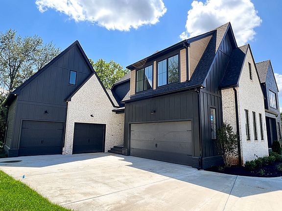 3rd image of 5729 Eaglemont Dr Lot 318